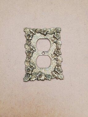 Light Switch Cover , Switch Plate, Outlet Covers, Gold, Antique Brass, Plug,